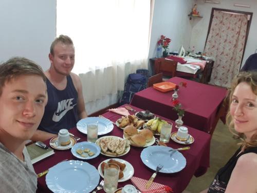 Таларамба: Surf reef guest house