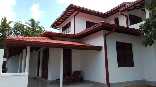 Ваддува: Emildale Villa