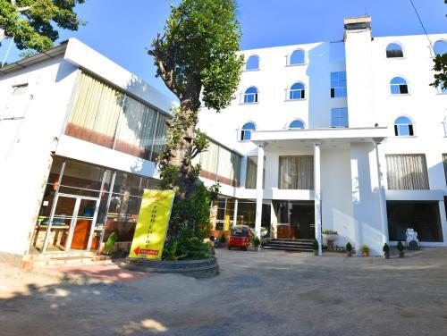 Амбевелла: Capitalcity hotel