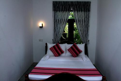 Велигама: Peak View Weligama