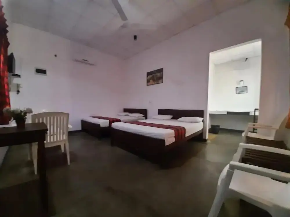 Катарагама: Katagamuwa Rest