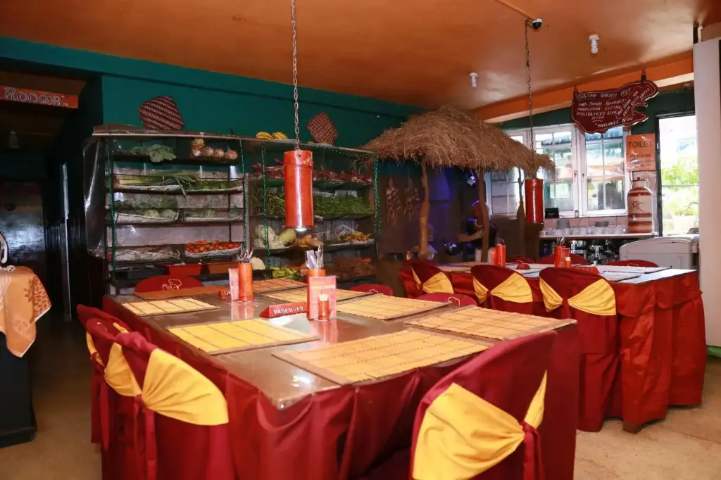 Нувара-Элия: Cool Land Hot Hut