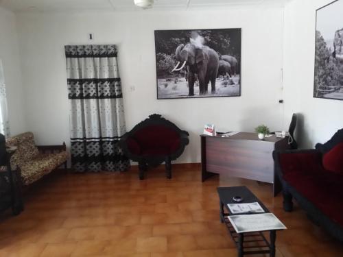 Дамбулла: Black and White Resort