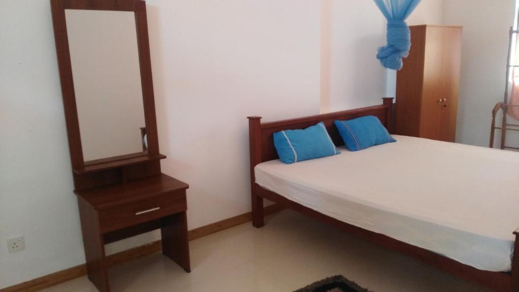Амбалангода: Sena Home