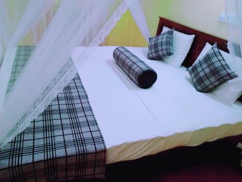 Сигирия: Everest Nest Sigiriya