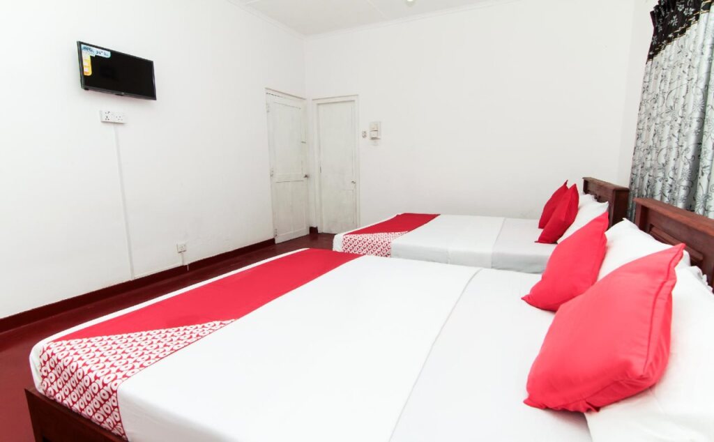 Коломбо: Hotel Bluemoon By OYO Rooms
