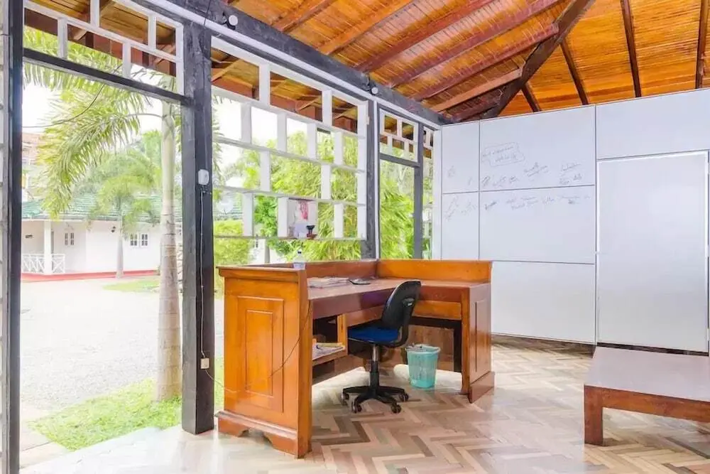 Негомбо: Sanri Villa Negombo by OYO Rooms