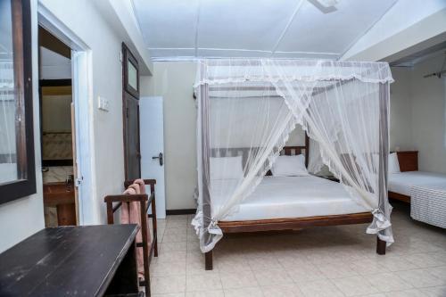 Мирисса: footprints hostel