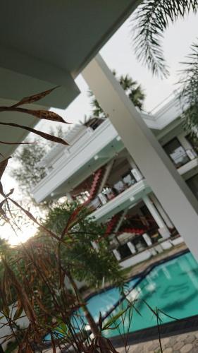 Тринкомали: J7 Villaj Resort