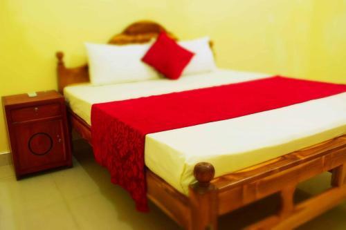 Нилавели: Kinniya INN & Suites