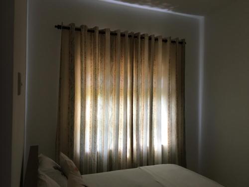Канди: B52 Guest House