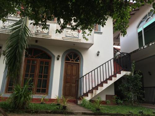 Негомбо: 93 Villa Negombo