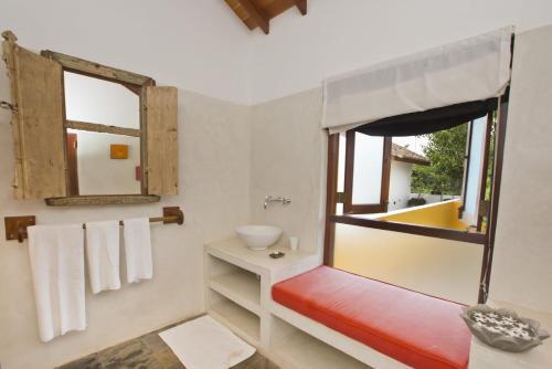 Матара: Ratnakara, a luxury 5 bed fully staffed Villa