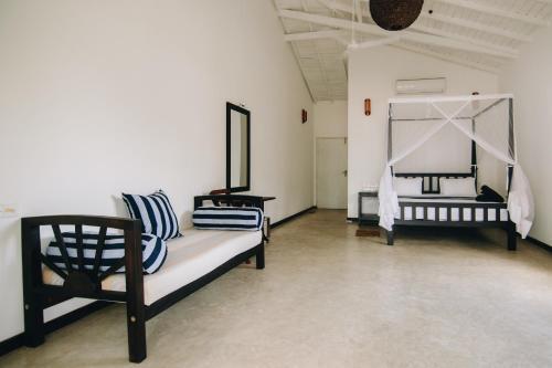 Оваканда: Villa 693 Galle