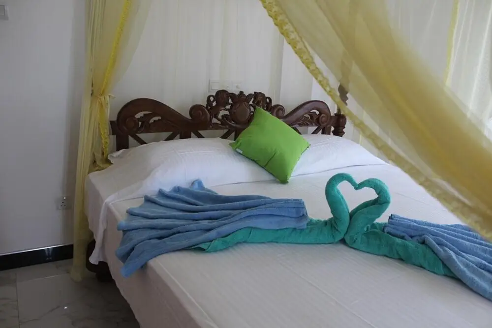 Велигама: Privet Villa Lion Place in Waligama has 10 Beds Rooms With one Family Rooms