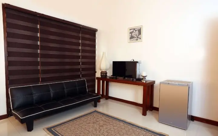 Гора Lavinia: Iddamal Apartment