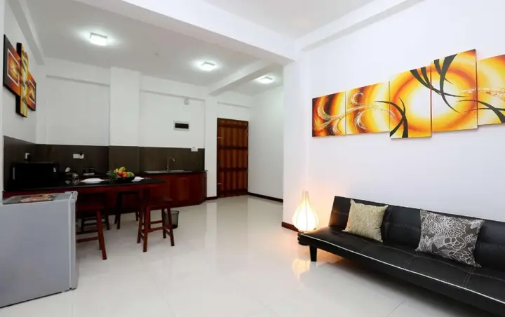 Гора Lavinia: Iddamal Apartment