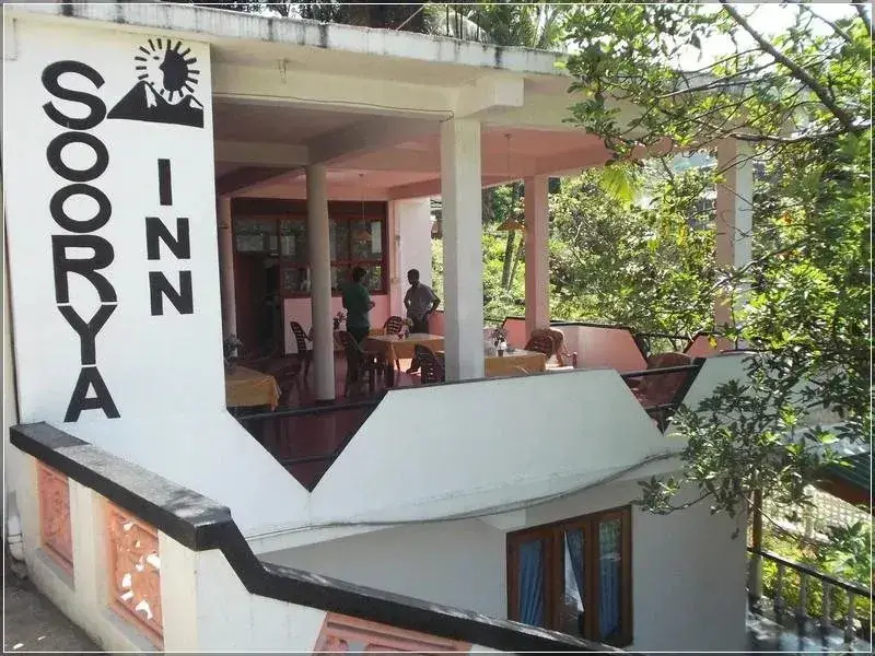 Элла: Felicity Inn