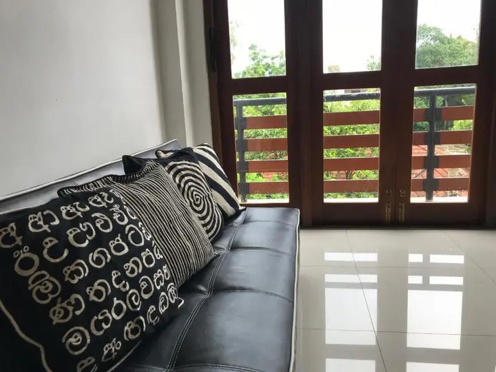 Гора Lavinia: Iddamal Apartments