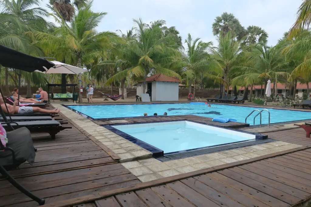 Кандакули: De Silva Palm Resort