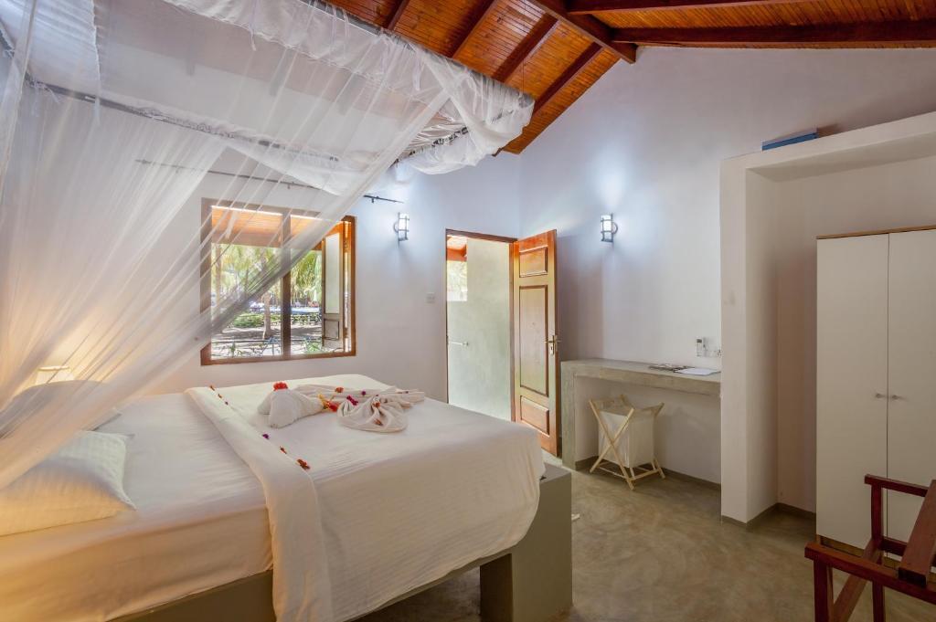 Кандакули: De Silva Palm Resort