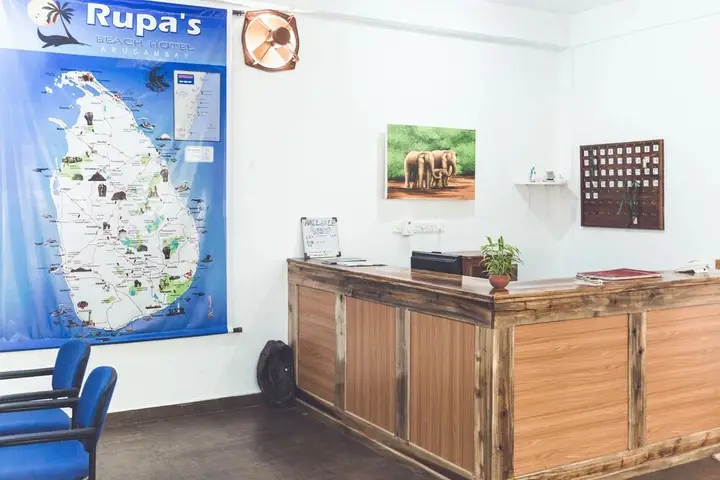 Аругам-Бэй: Rupa's Hotel Arugambay