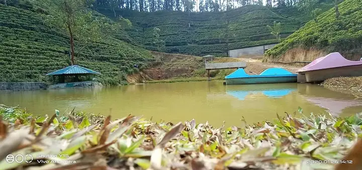 Богаванталава: Trinitons Tea View Lake Resort
