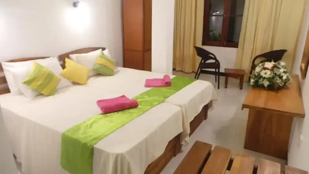 Негомбо: Wind Mill Villa Hotel