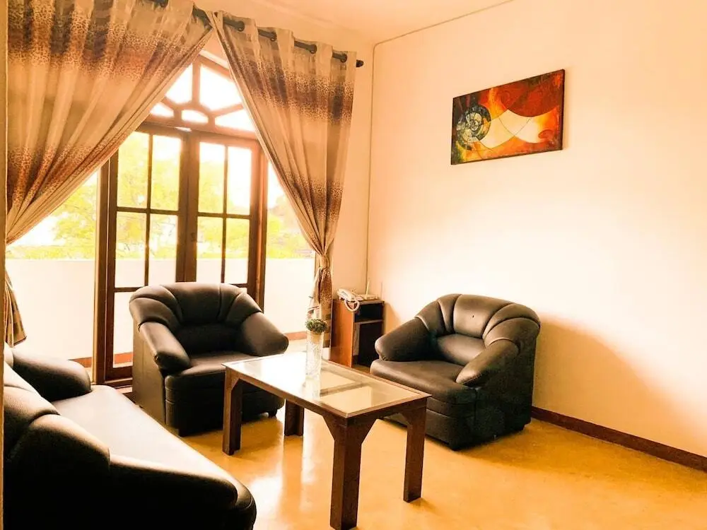 Негомбо: New York Guest House