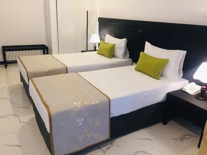 Гиритале: Agbo Hotel