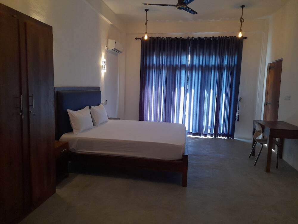 Аругам-Бэй: Surf Gangs Hotel