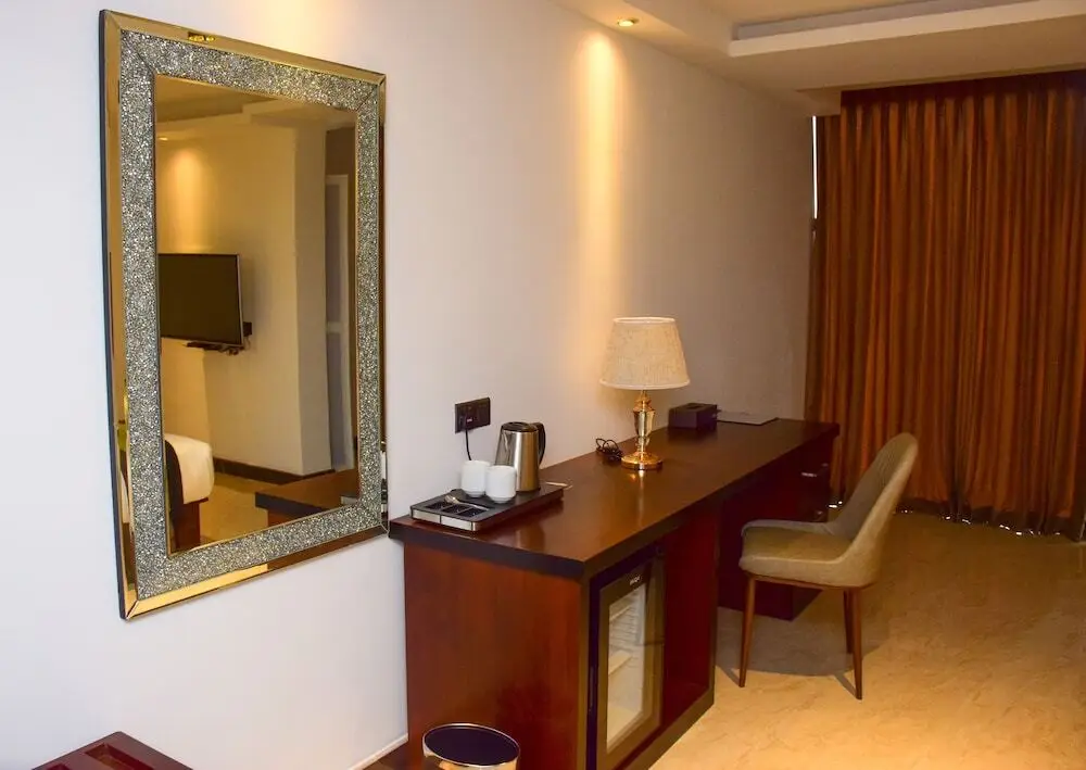 Негомбо: Ruvisha Beach Hotel