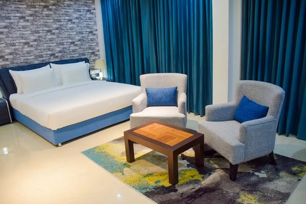 Негомбо: Ruvisha Beach Hotel