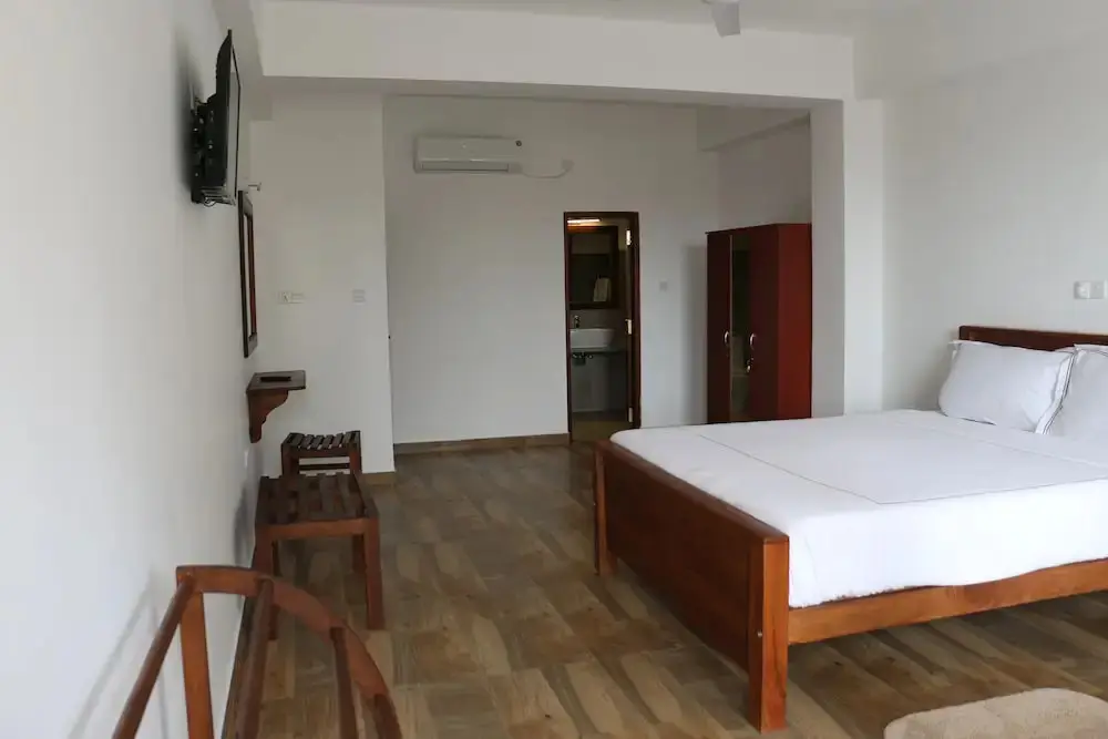 Хиккадува: Chaaya inn Hotel