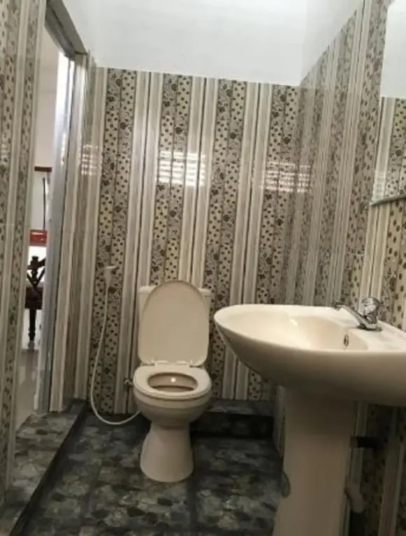 Катунаяке: Atozee Airport villa