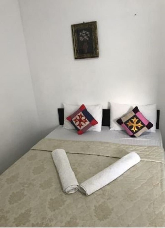 Катунаяке: Atozee Airport villa