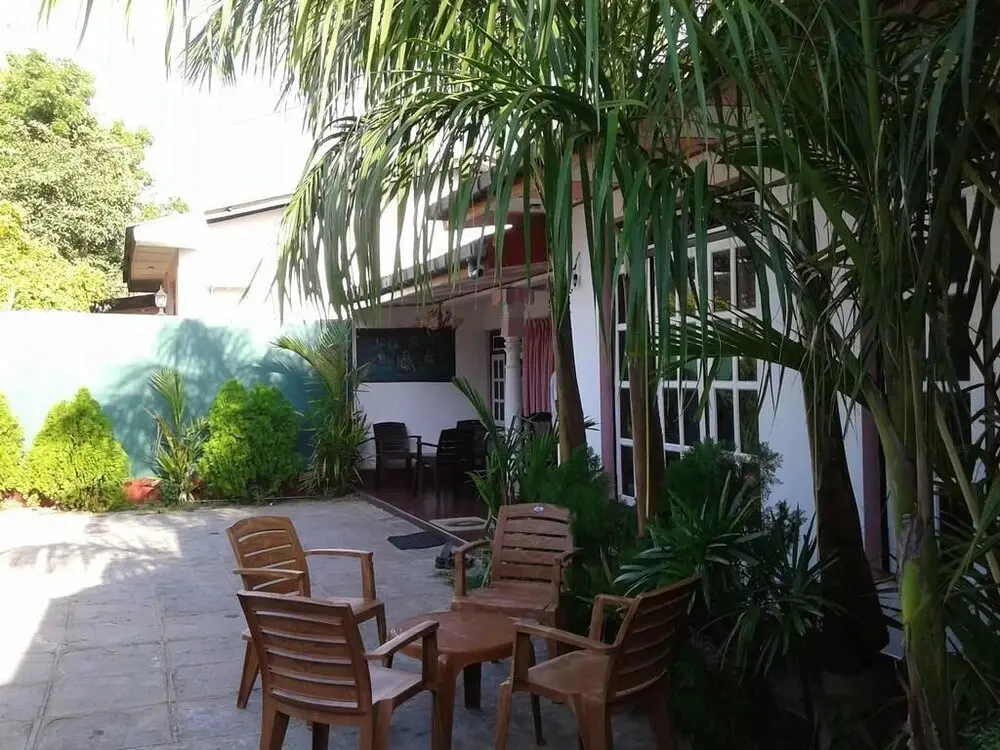 Полоннарува: Dilshan Guest House