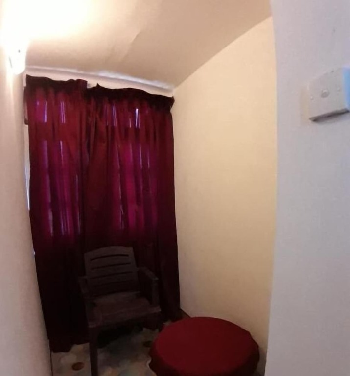 Полоннарува: Dilshan Guest House