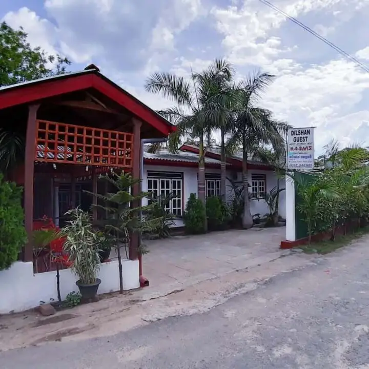 Полоннарува: Dilshan Guest House