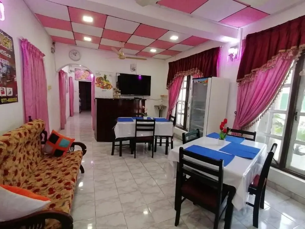 Полоннарува: Dilshan Guest House