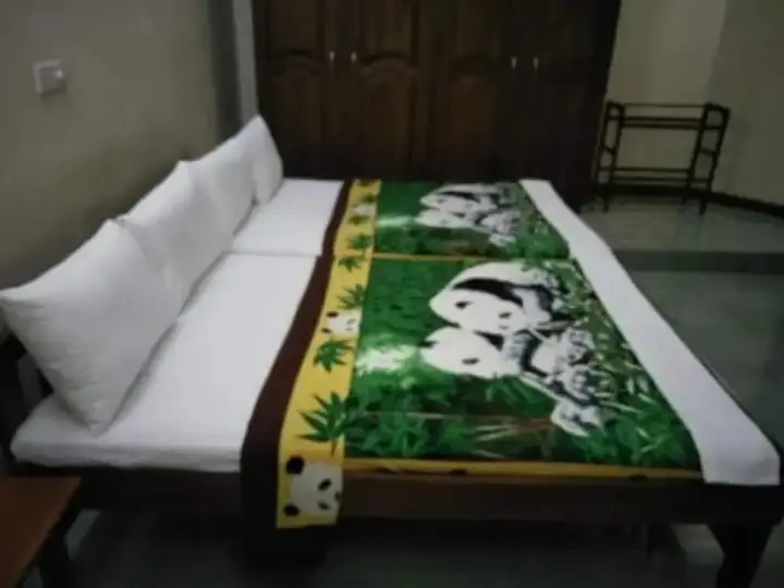 Котикаватта: Hotel Mandakini