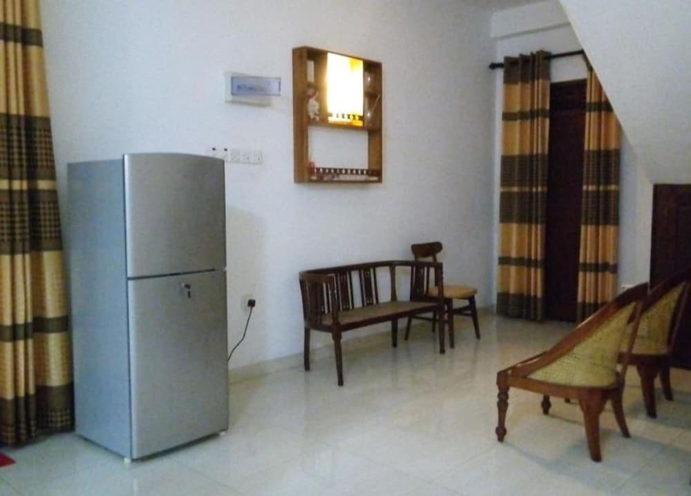 Тангалла: sinhagiri hotel and restaurant