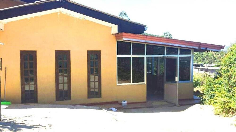 Нувара-Элия: Windy Hills Holiday Bungalow