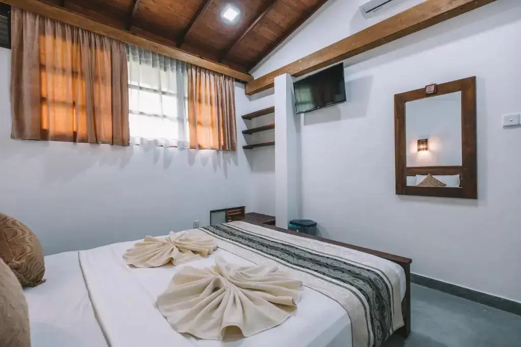 Удавалаве: Jungle Paradise Hotel