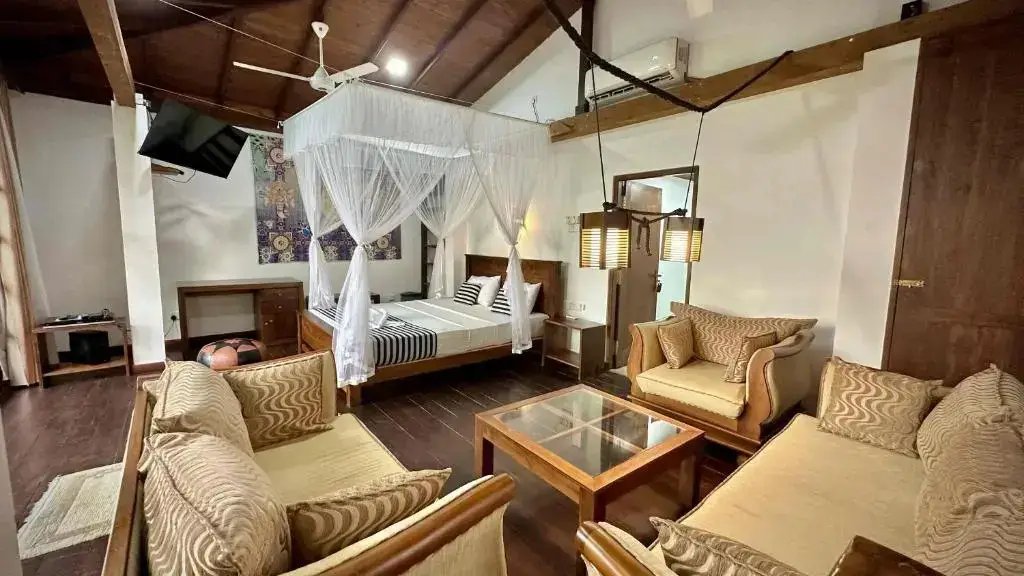 Удавалаве: Jungle Paradise Hotel