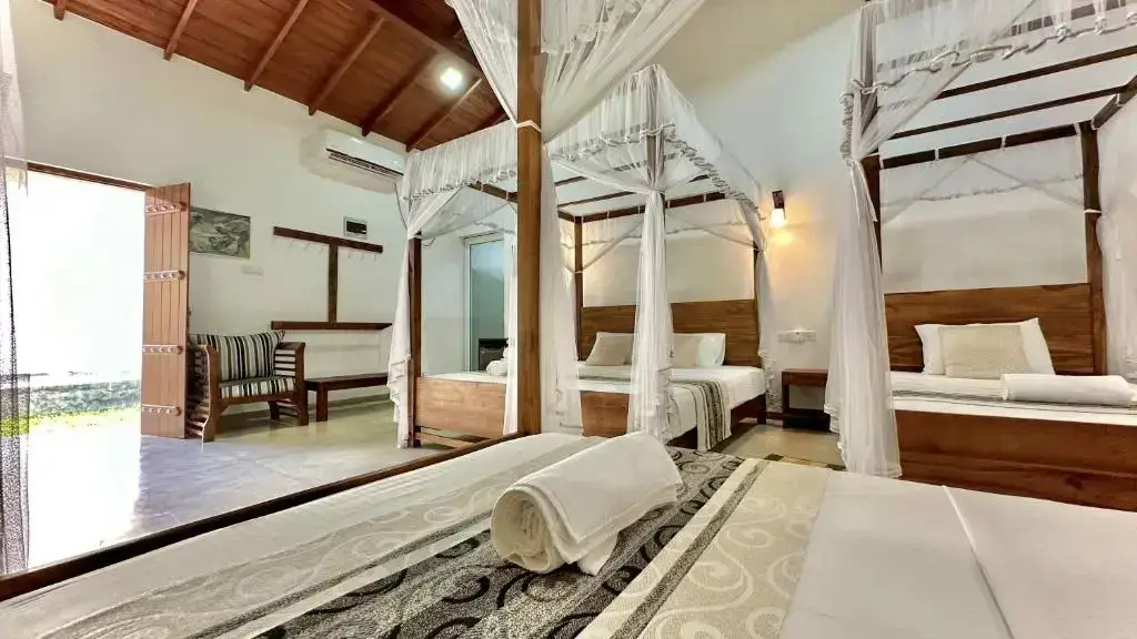 Удавалаве: Jungle Paradise Hotel