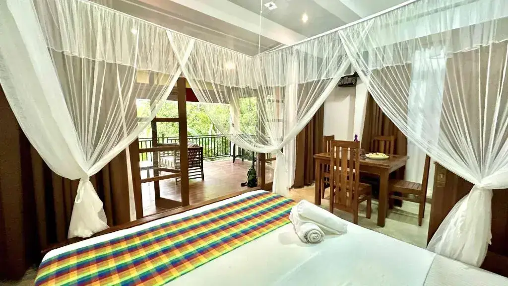 Удавалаве: Jungle Paradise Hotel
