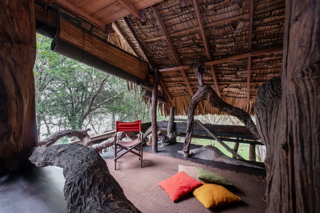 Хамбегамува: Banyan Camp