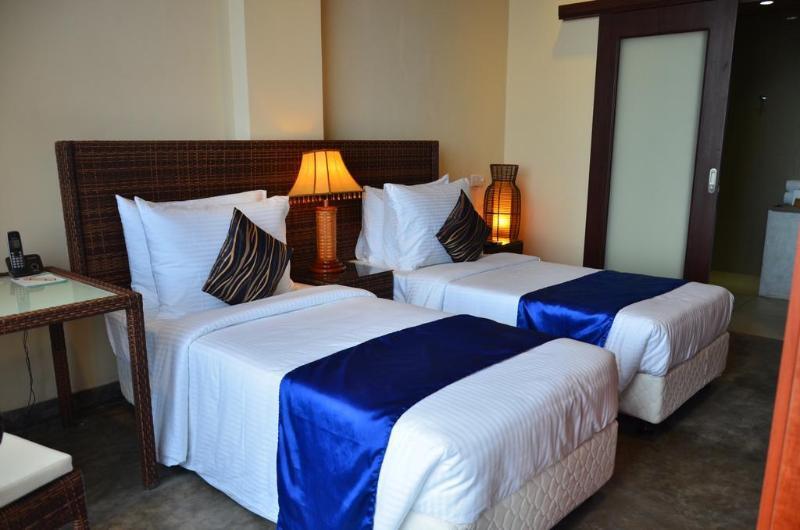 Хиккадува: Lavanga Beach Hotel