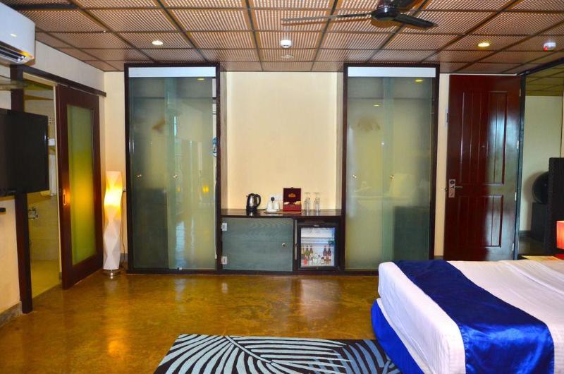 Хиккадува: Lavanga Beach Hotel